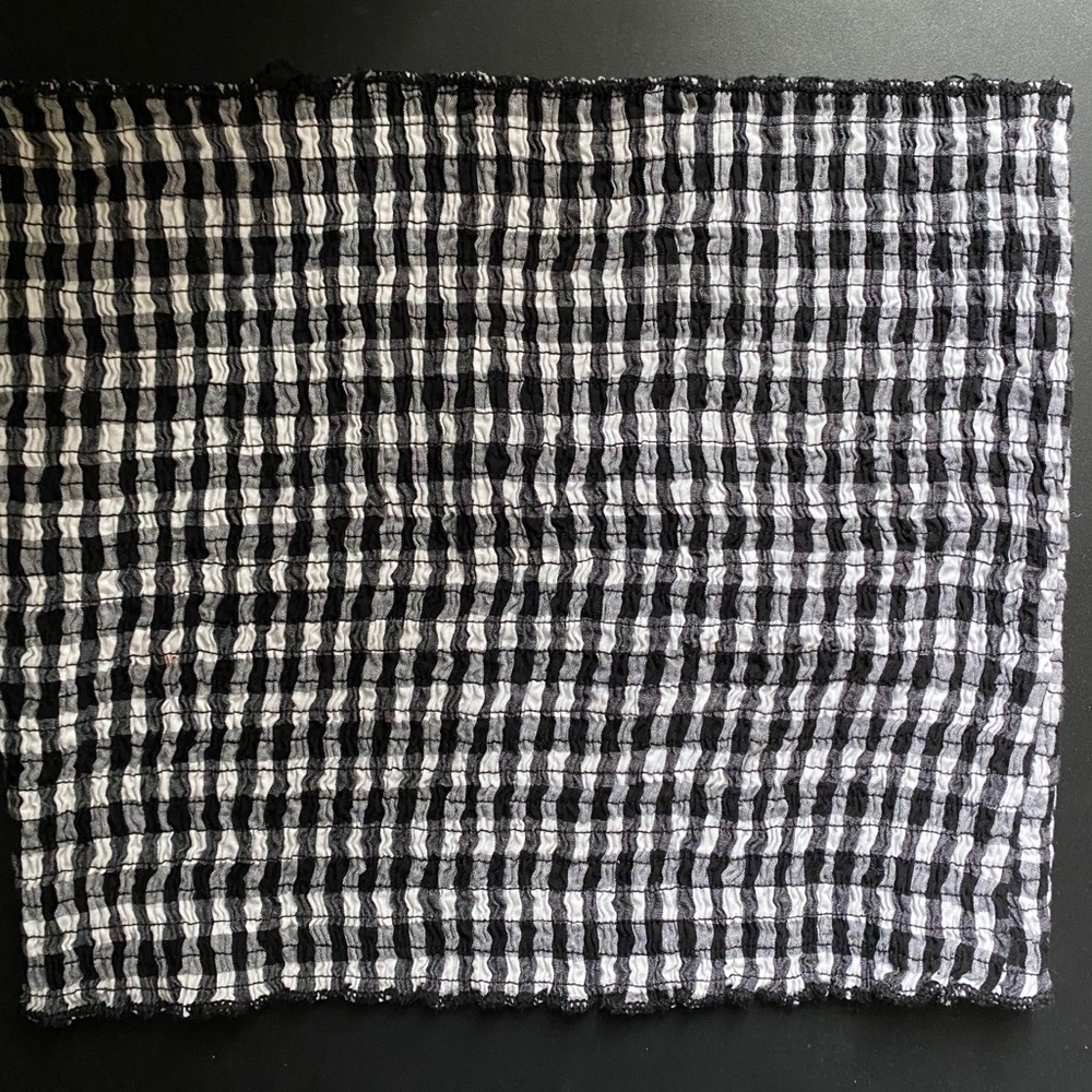 Brandy Melville gingham scrunch tube top